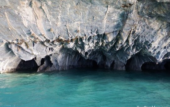 Fascinating Cuevas de Marmol